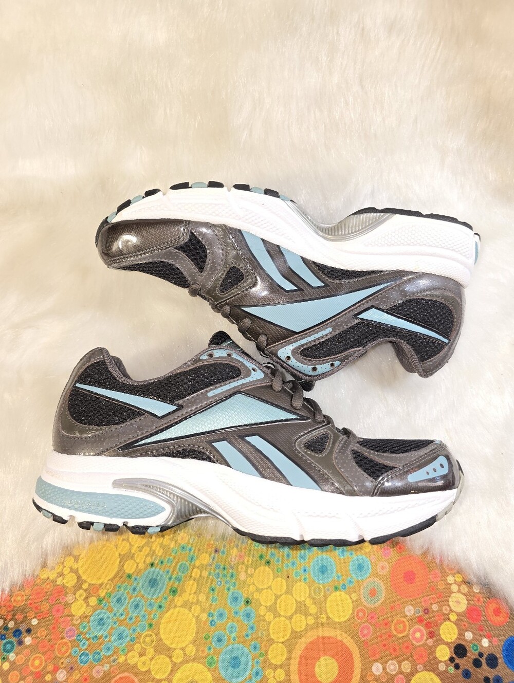 Reebok Lumen Women's Low-top Athletic Shoes